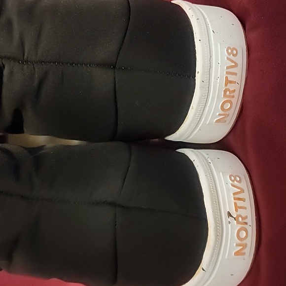 Nortiv 8 Winter Boots Size 12 - Picture 3 of 4